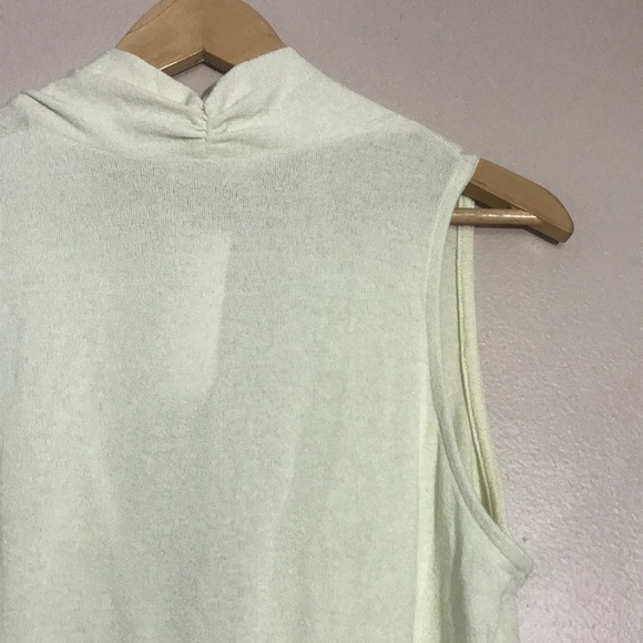 Charlotte Avery Yellow Open Front Blouse New - Picture 7 of 8